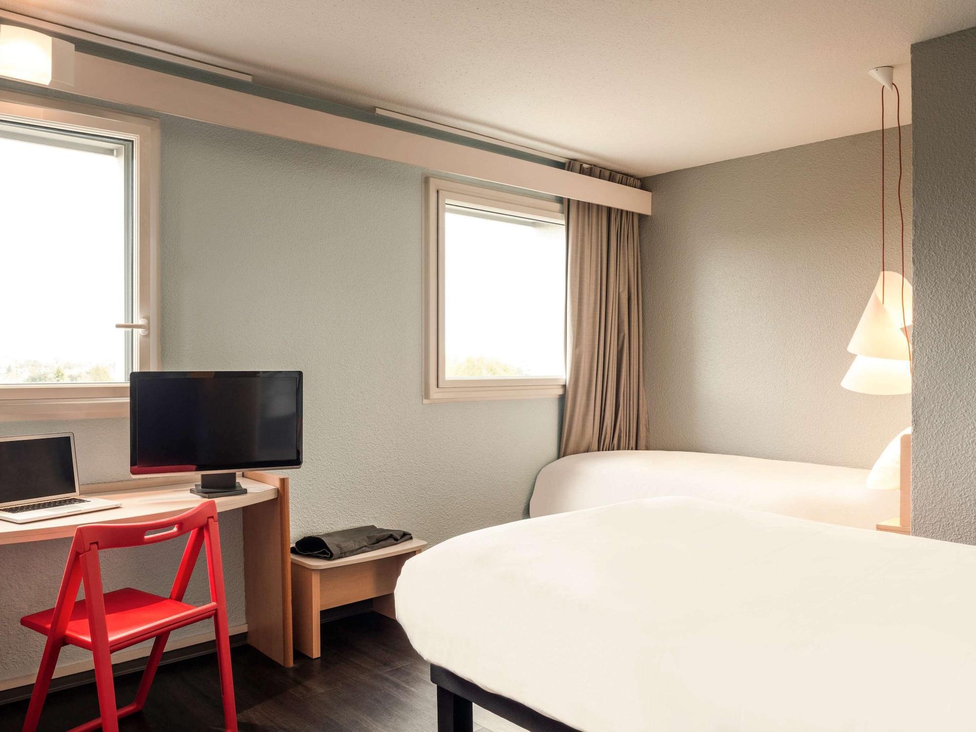 B&B Hotel Versailles Le Chesnay Екстер'єр фото