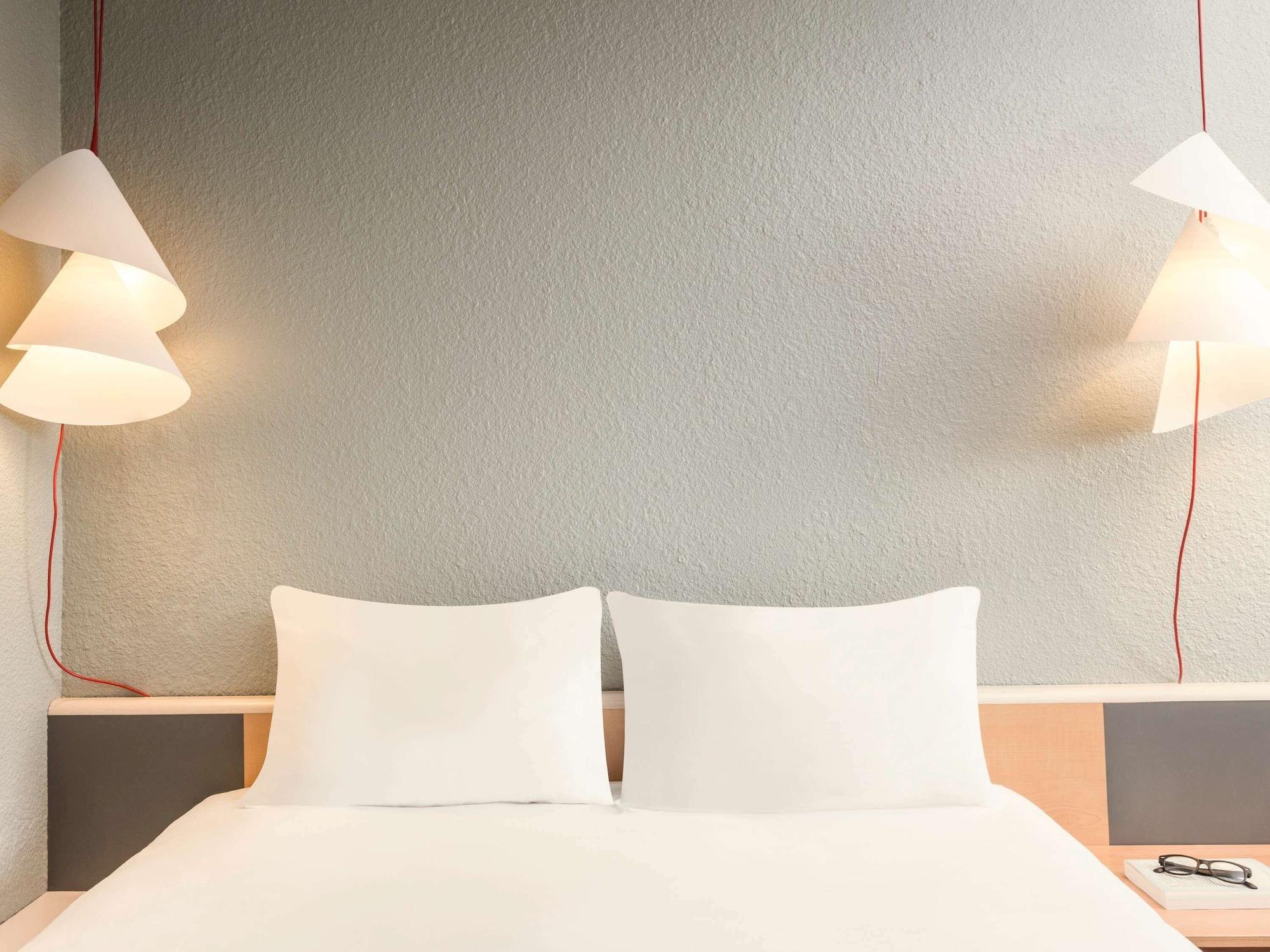 B&B Hotel Versailles Le Chesnay Екстер'єр фото