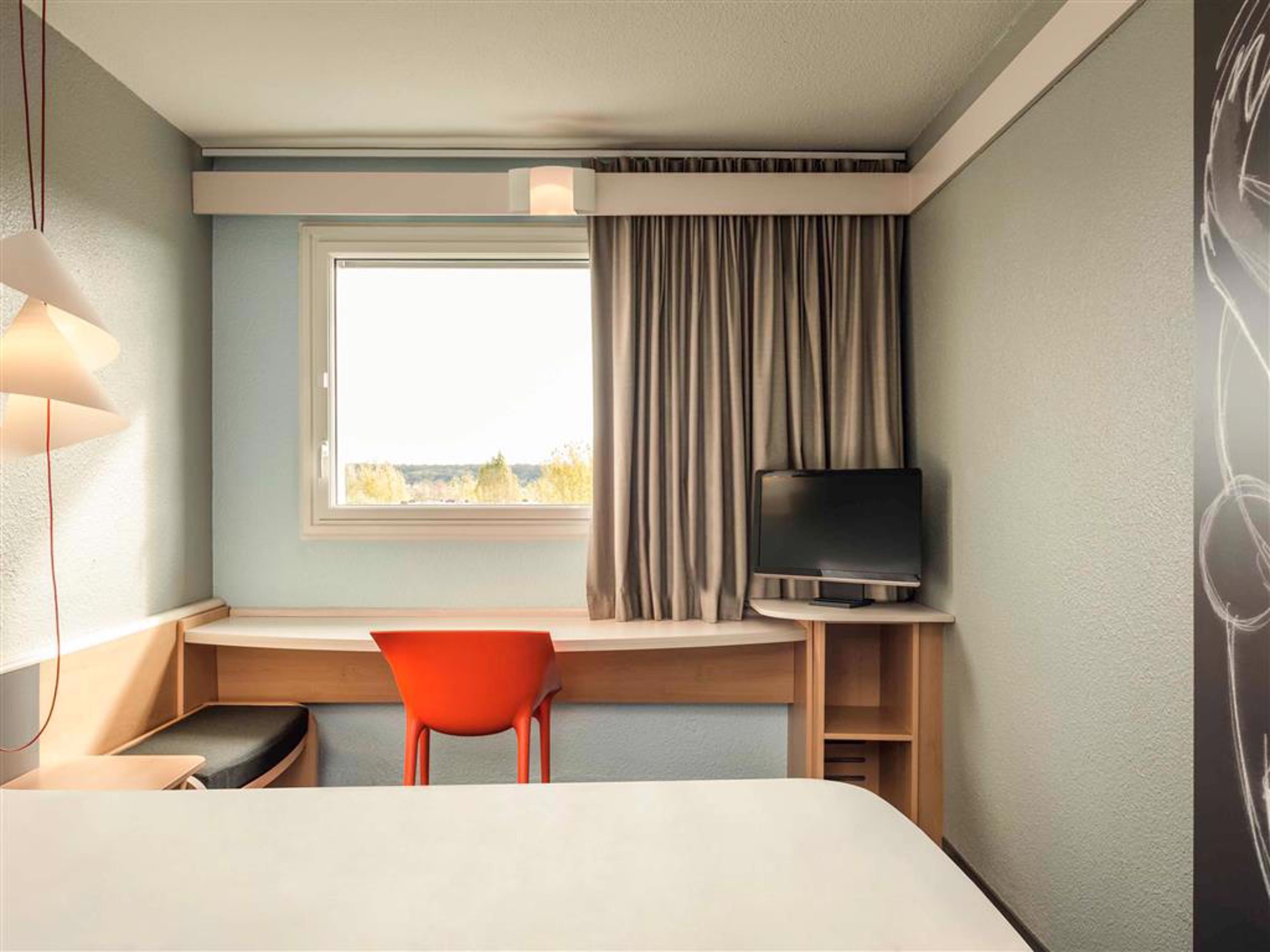 B&B Hotel Versailles Le Chesnay Екстер'єр фото